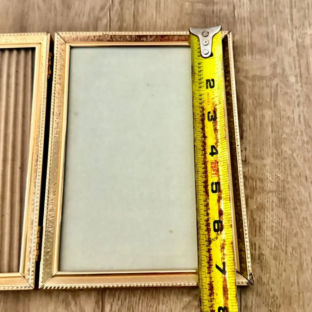 Vintage MCM Bi-Fold Gold Tone Metal Photo Picture Frame Double Hinged 7”‎ x 10”